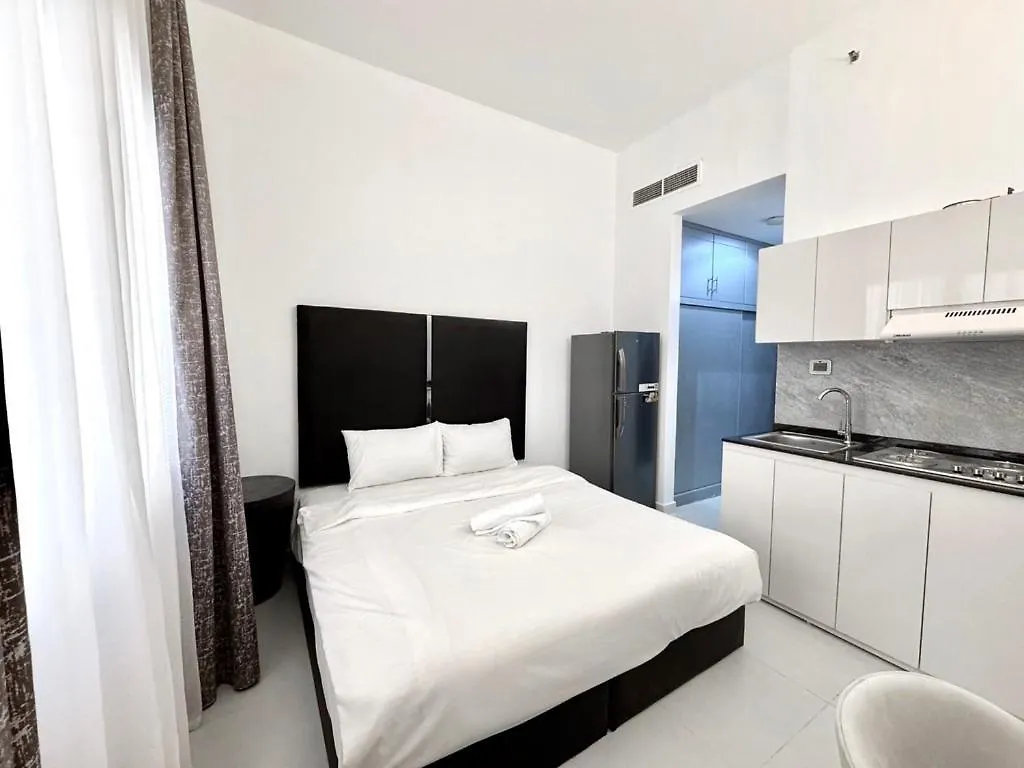 Al Manara Classic Deluxe Studio Dubai